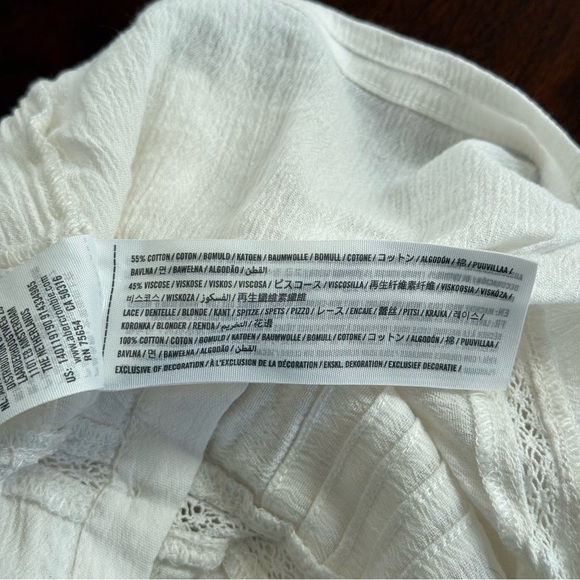 Abercrombie and Fitch white tank flowy top lace accents button size small - Picture 6 of 7